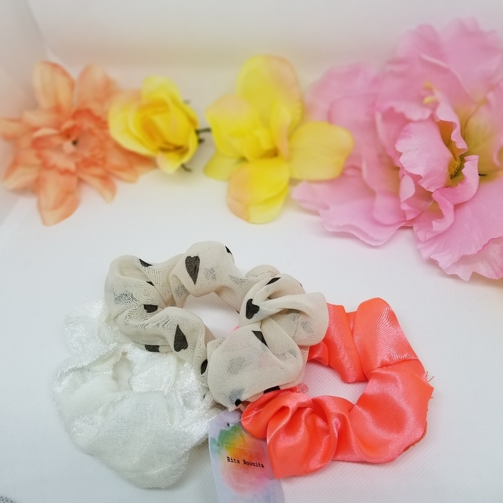 NEW scrunchies- coral white hearts